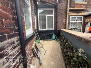 Photo 14- click for photo gallery